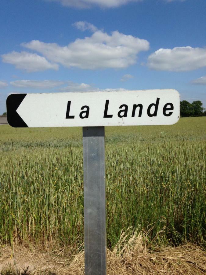 Gites La Lande La Verrie ภายนอก รูปภาพ